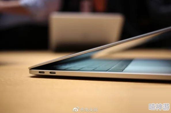 1819macbookpro18rapper评测：性能与设计的完美结合，适合创作者和音乐制作人的理想选择